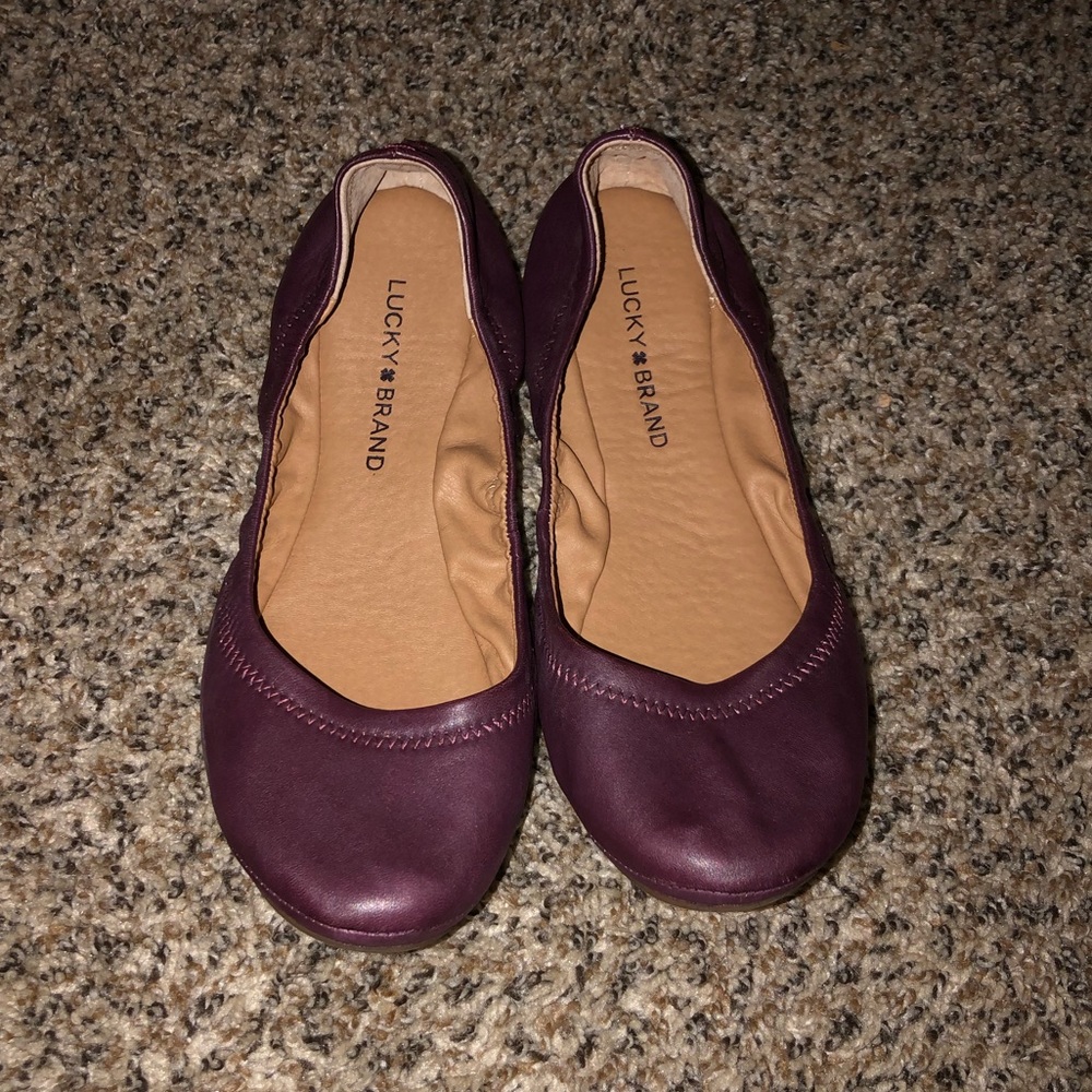Lucky Brand Emmie Flat